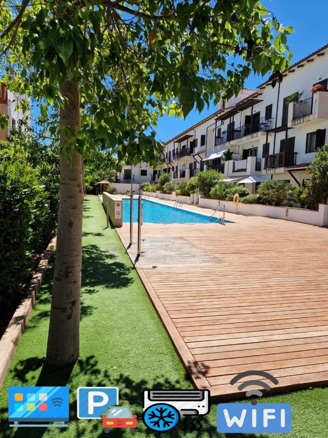 Residencial Delta Garden'S Sant Jaume d'Enveja Exterior foto